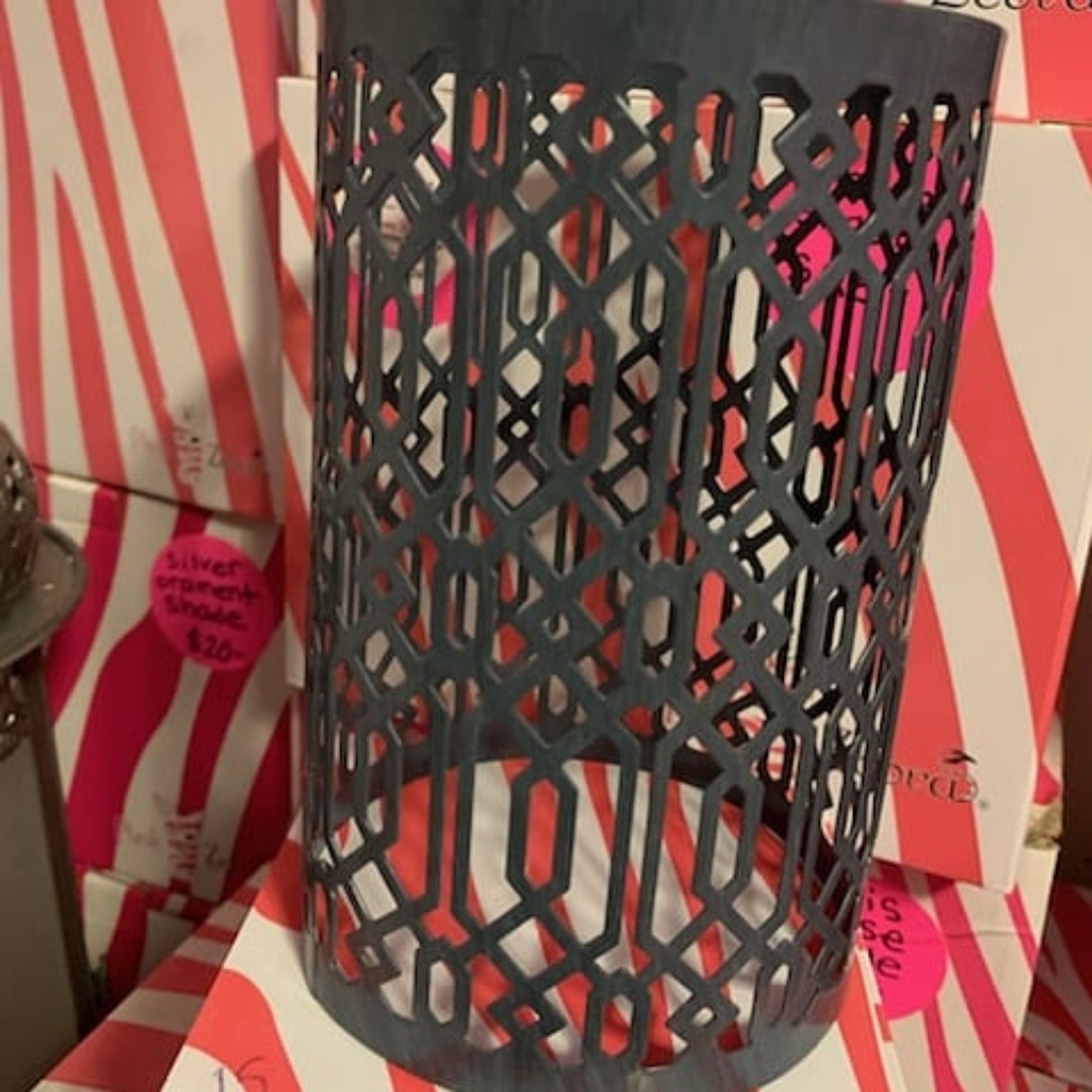 Pink zebra black art deco shade